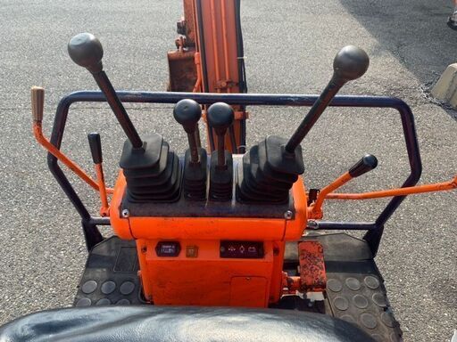 【引取限定】日立 EX8-2 ミニユンボ 油圧ショベル ディーゼル クローラー 稼働時間 927.1h HITACHI バッテリー新品に交換済み【下関店】【中古】