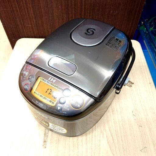 10/28象印/ZOJIRUSHI 炊飯器 NP-GV05 2019年製 3合炊き 家電 キッチン