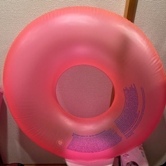 取引中
浮き輪　90センチ　蛍光ピンク色の画像