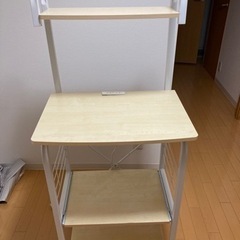 【決まりました】レンジ台　美品の画像