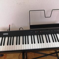 KORG　SP-100　スタンド付きの画像