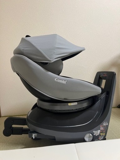 combi チャイルドシート