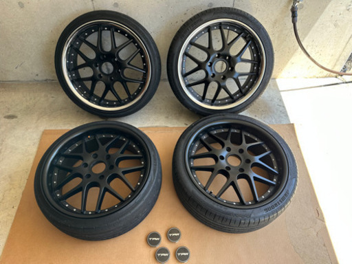 200系ハイエース　20 インチ　8J ＋38  