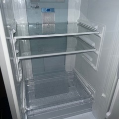 冷蔵庫 の画像