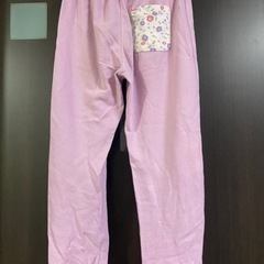 花柄上下セットパジャマ　パープル　130cmの画像