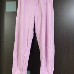 花柄上下セットパジャマ　パープル　130cmの画像