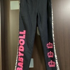 ベビードールジャージ&チップとデールのショートにパンツ　サイズ140cm の画像