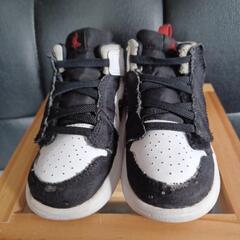 AIR JORDAN 1 14cmの画像