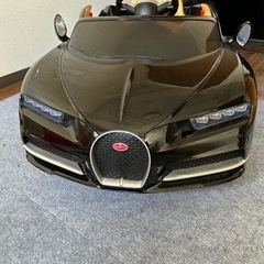 ブガッティー　電動　車
