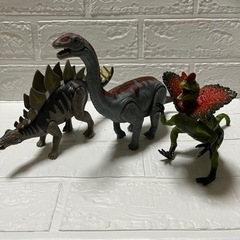 恐竜 フィギュア おもちゃ コストコ 5体まとめ 子供 男の子の画像
