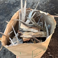 広葉樹ミックス（木っ端／米袋）焚き付けに