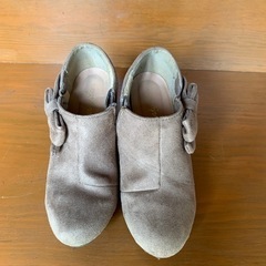 ショートブーツ