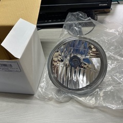 汎用ライト(新品) 直径175mm Ｈ4バルブ付き