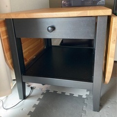【取引予定者決まりました】IKEAテーブル　伸縮式の画像
