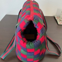 【無料】レトロ ペット用キャリーバッグ（小型犬用）の画像