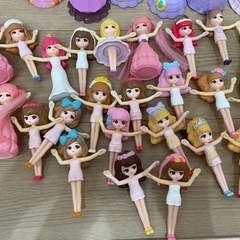 ハッピーセット　リカちゃん　着せ替え人形大量！の画像