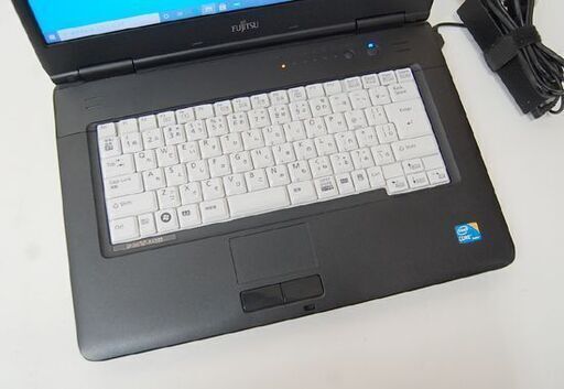 富士通 ノートパソコン FMV-A8390 FMVNA1RG windows 10 Pro 64bit intel Core i3 M330 2.13GHz  メモリ 4GB SSD 256GB   札幌市 清田区 平岡