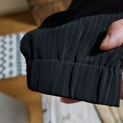 《無料》UNIQLO：スーツ系パンツ《値下げ不可》Ⓜの画像