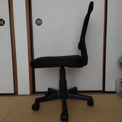 取引中　オフィスチェアの画像