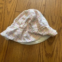 ユニクロ ベビー帽子 45-49cm