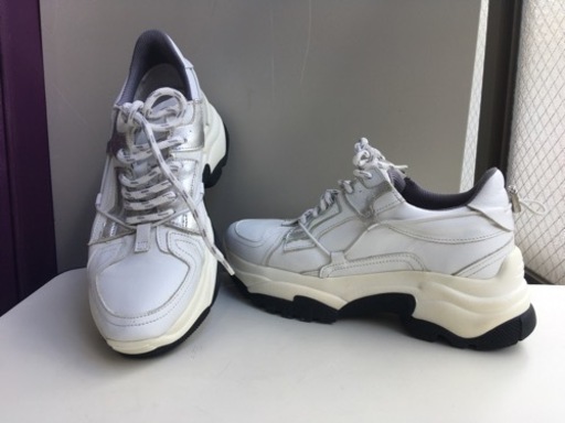 ALBANO(イタリア製)ほぼ新品 白レザー 厚底スニーカー 底長24cm 底横10cm 底ヒール高6cm ヒール上部分高7cm