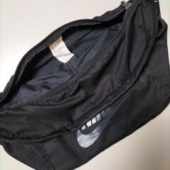 ナイキ NIKE テック ヒップパック ウエストバッグ ボディバッグ ショルダーバッグ 中古の画像
