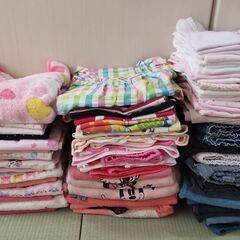 （取引中)　女の子　洋服　まとめ売り　100サイズの画像