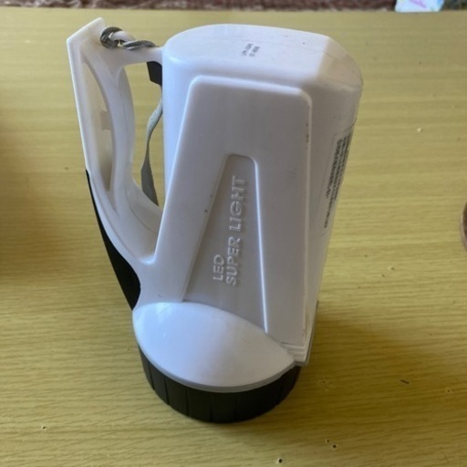 古い糸くずランプはまだ良好な状態にあります