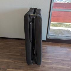 折り畳みベッドの画像