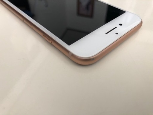 iPhone 8 64GB ゴールド SIMロック解除済
