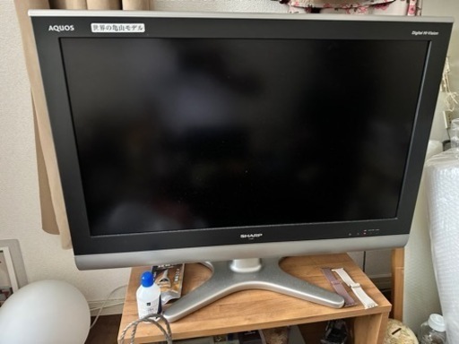 配送無料 シャープ32インチテレビ LC-32E5