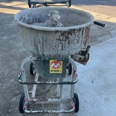 モルタルミキサー