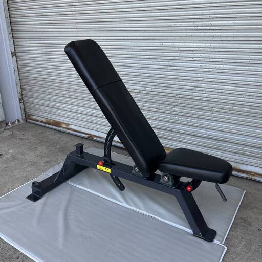 Think fitness パワービルダーのアジャスタブルベンチ