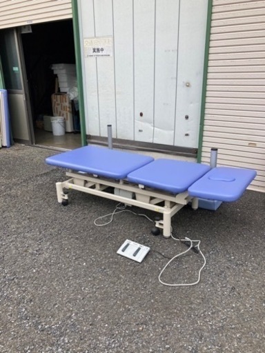 高田ベッド 電動昇降ベッド ライトブルー