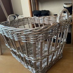 ニトリ 北欧風バスケット 大きめの画像