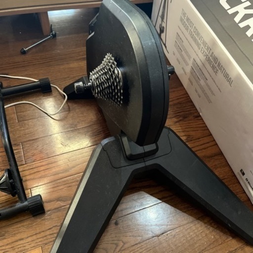 TACX FLUX スマートトレーナー