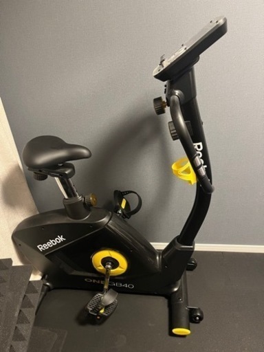 エアロバイク　Reebok ONE GB40
