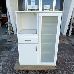 ニトリ　キッチンカウンター　キッチンボード　食器棚『中古美品』
