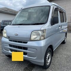 ダイハツ ハイゼットカーゴ スローパー（福祉車両） リヤシートレス仕様 折り畳み補助シート付きの画像