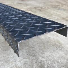 鉄骨材 − 埼玉県