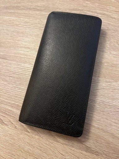 VUITTON 財布　値下げ不可