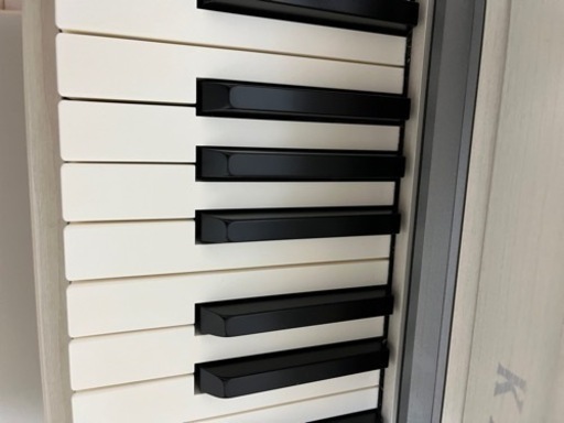カワイ　KAWAI 電子ピアノ　木目ホワイト