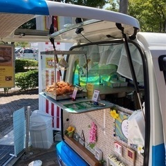 キッチンカーの画像