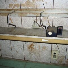 スチールデスク サビあり【詳細を読んでから問い合わせしてください】の画像