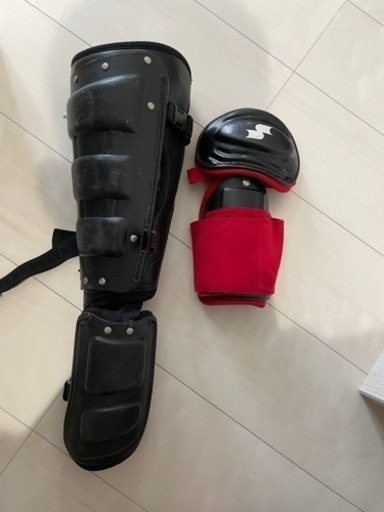 野球　エルボー　フットガード