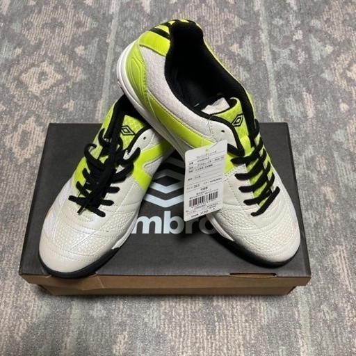 新品 アンブロシューズ 26.5cm 