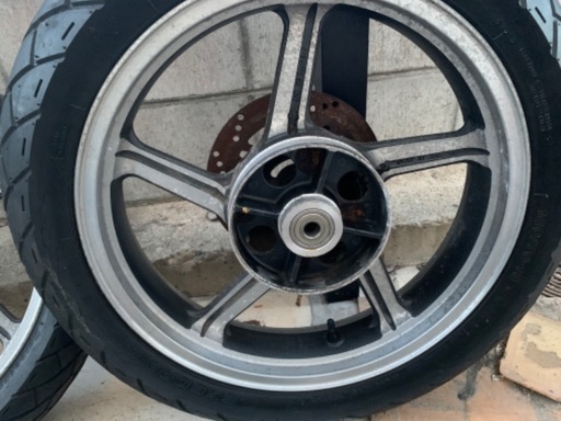 ゼファー400 F\Rホイール