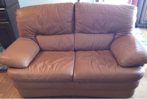引越緊急値下　定価30万円イタリア　Natuzzi 本革ソファー