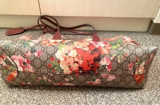 GUCCIトートバッグ