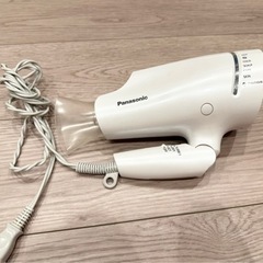 ナノケア　ヘアドライヤー　ナノイー　Panasonic EH-N...